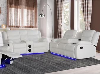 2 PC RECLINING SOFA AND LOVESEAT NEW IN BOX