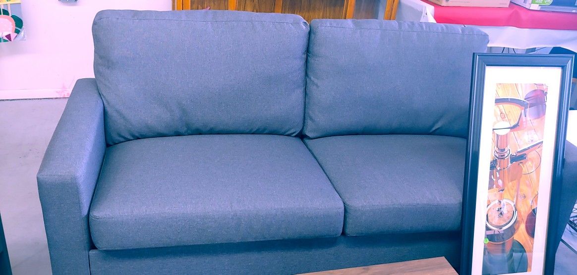 Beautiful grey fabric full size sofa new $149.99