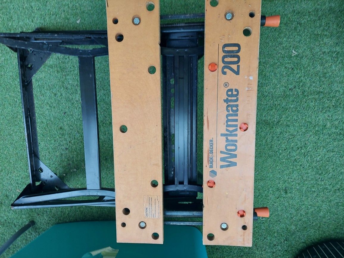 Black And Decker Workmate  Must Pick Up