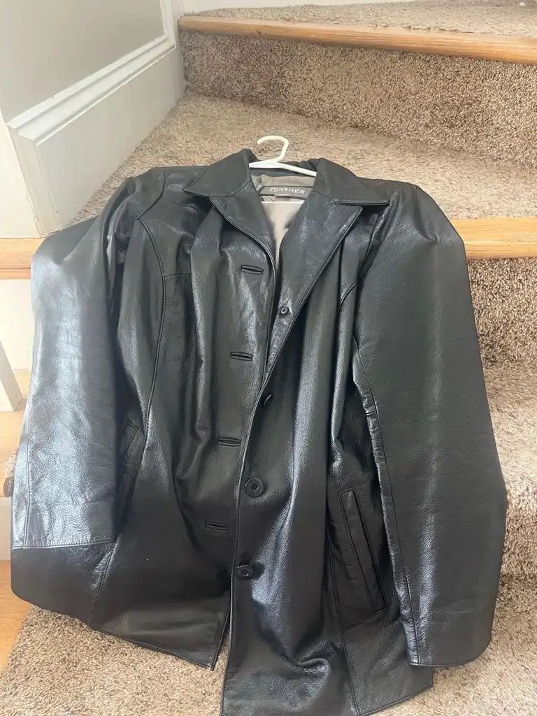 Women’s Leather Jacket