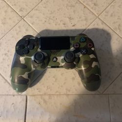 PS4 Controller