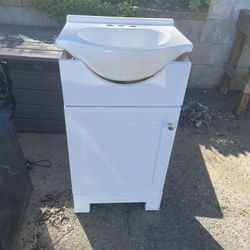 19 Inch Bathroom Vanity Sink And Cabinet