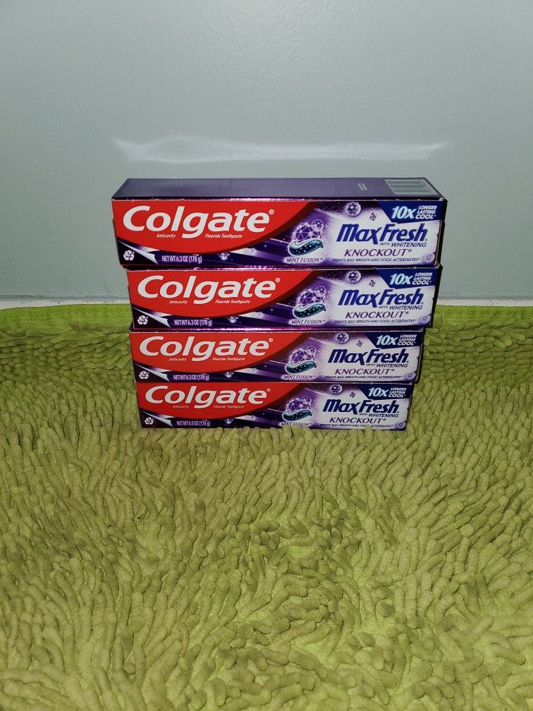 4 Colgate Toothpaste Maxfresh Knockout 6.3oz