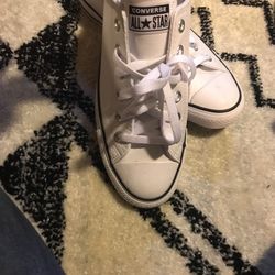 Women’s Shoes