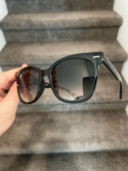 NEW Ray Ban