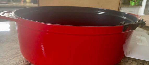 Kirkland dutch oven