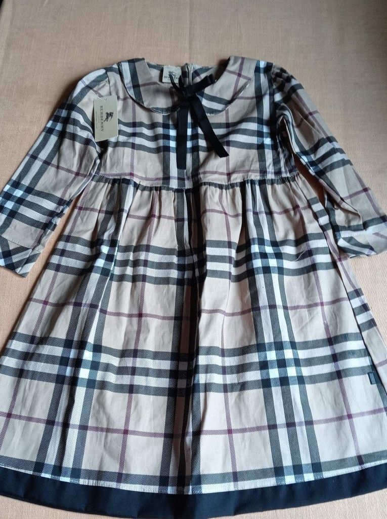 New Girls Dress Size 8 From Burberry Still With Tags 