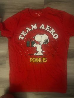 Aeropostale Peanuts Snoopy Red T-Shirt Medium