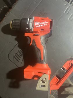 Milwaukee Hammer Drill
