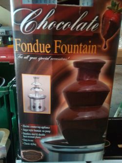 Chocolate fountain