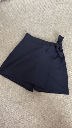 women’s blue skort