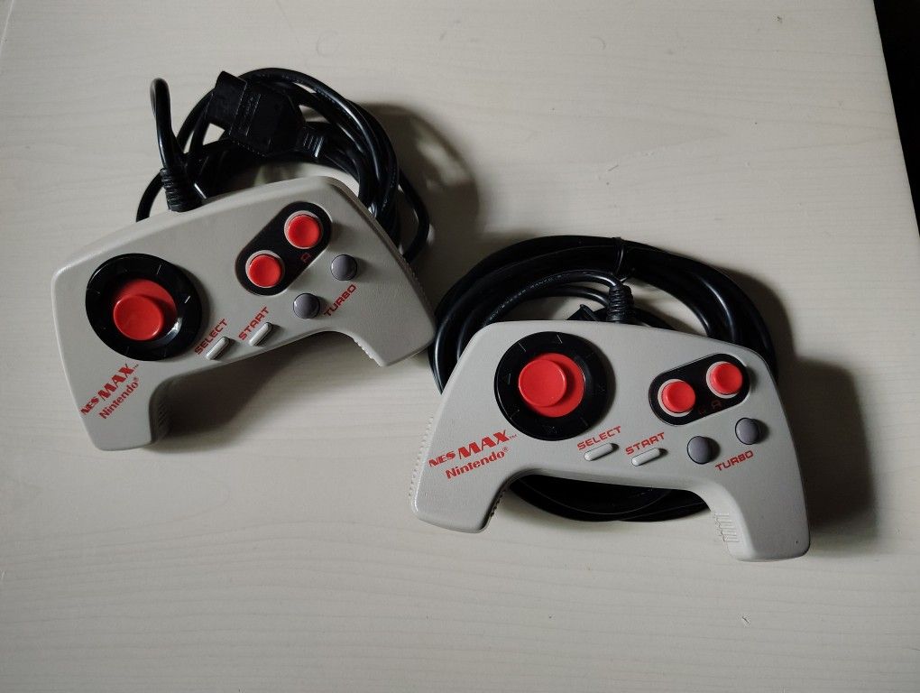 Nintendo NES Controllers