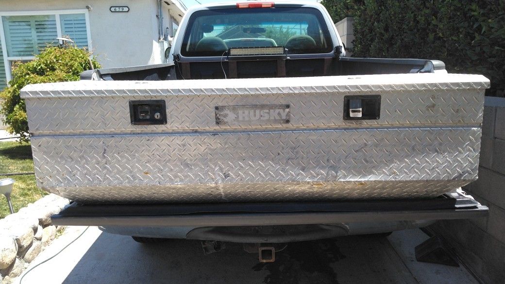 Tool Box Husky Home & Garden