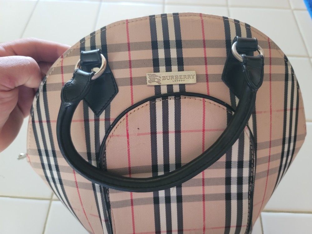 Burberry “Bridle House Check Canvas Hobo Bag” for Sale in Oakdale, CA -  OfferUp