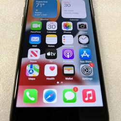iPhone 7 factory unlock to any carrier 32 GB good condition