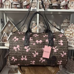 Juicy Simply Sweet Travel Bag