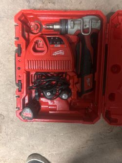 Milwaukee M12 ProPEX Expansion Tool Kit (Model 2432-22)