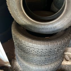 Four Used Tires BFGOODRICH Size 245/75r17