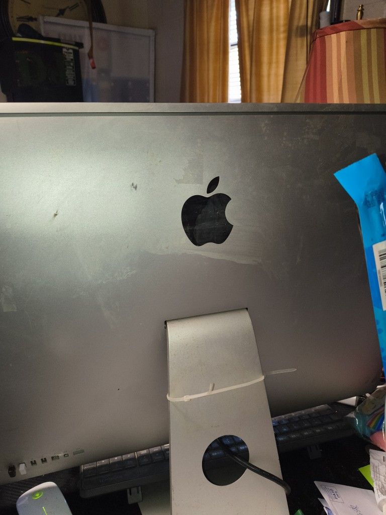 2010 iMac 27"