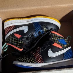 Multi Color Grid Jordan 1 Retro (Size 5c)