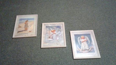 3 Framed Art Pictures