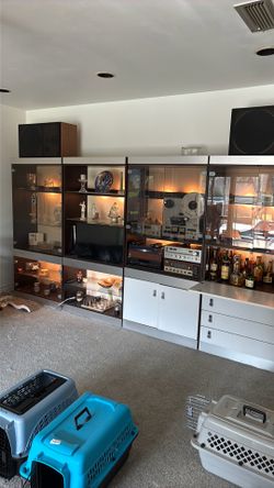 4 Section Wall Unit