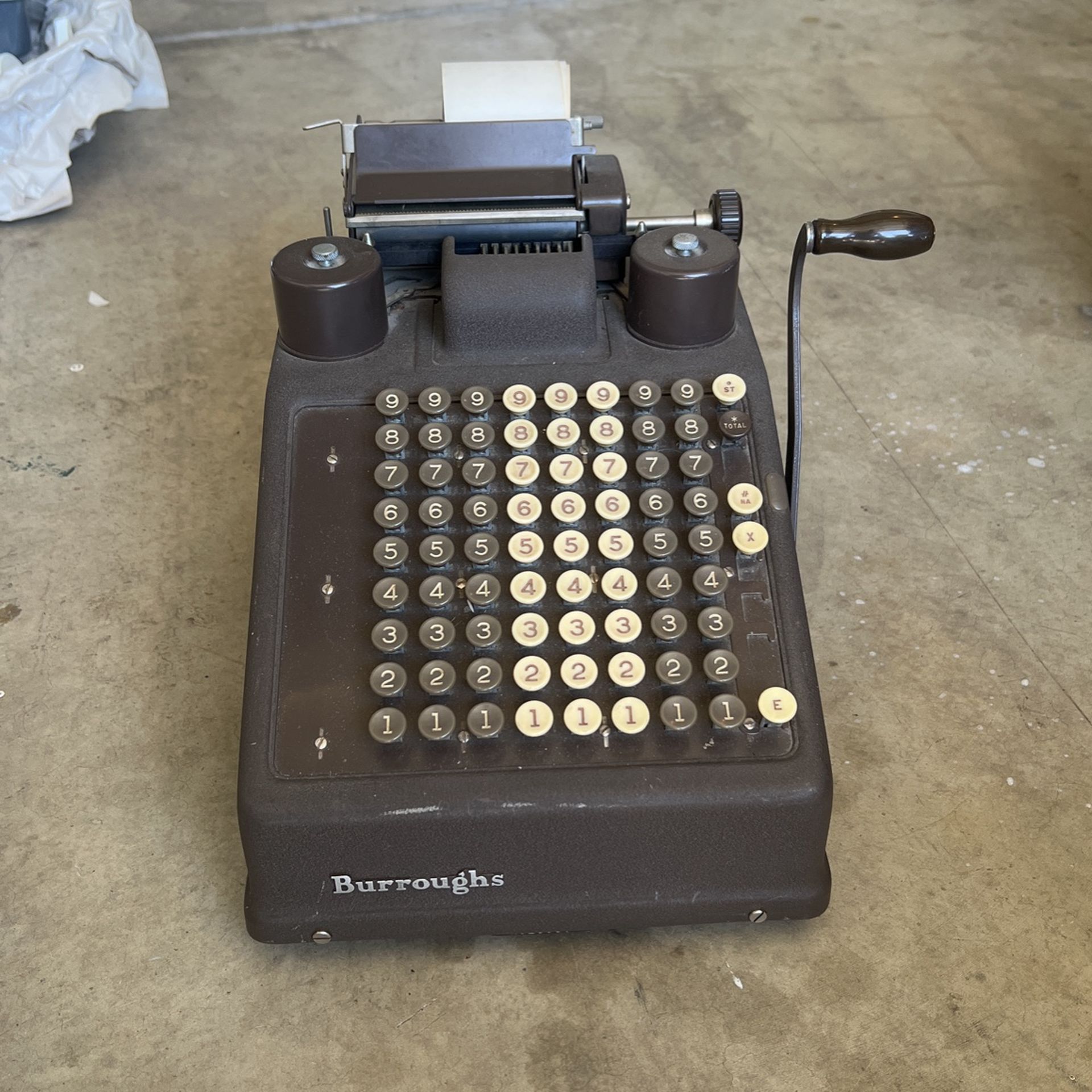 monroe trainer sneakers