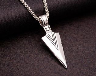 New Arrowhead Pendant Solid Stainless Steel Men Fashion Spear Arrow charm Geometric jewelry