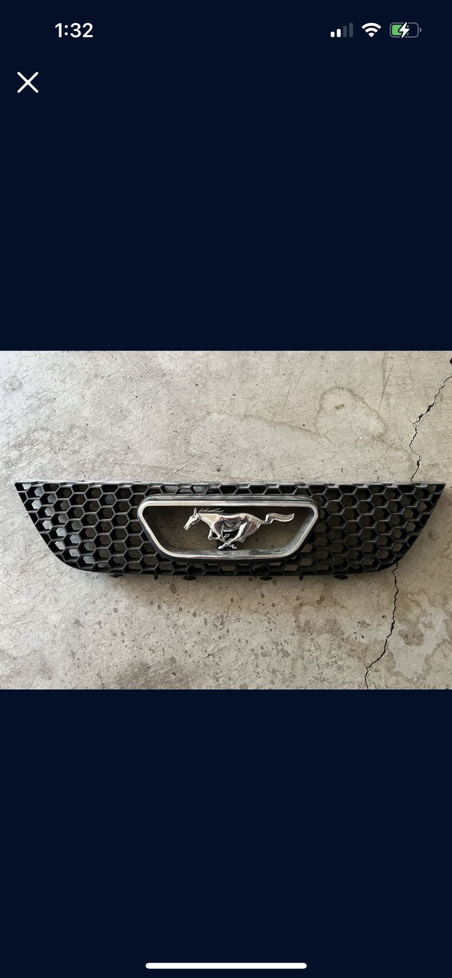 Mustang Grill 2004