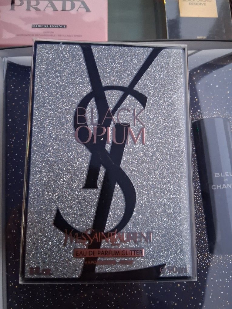 Ysl Blavk Opium Eau De Parfum Glitter 3oz