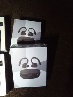 Wireless Sport Earbuds with Charging Case
