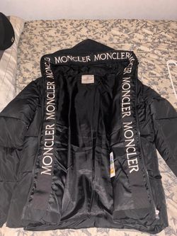 Moncler bubble jacket LG