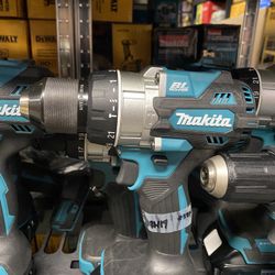 Makita 18v Hammer Drill 