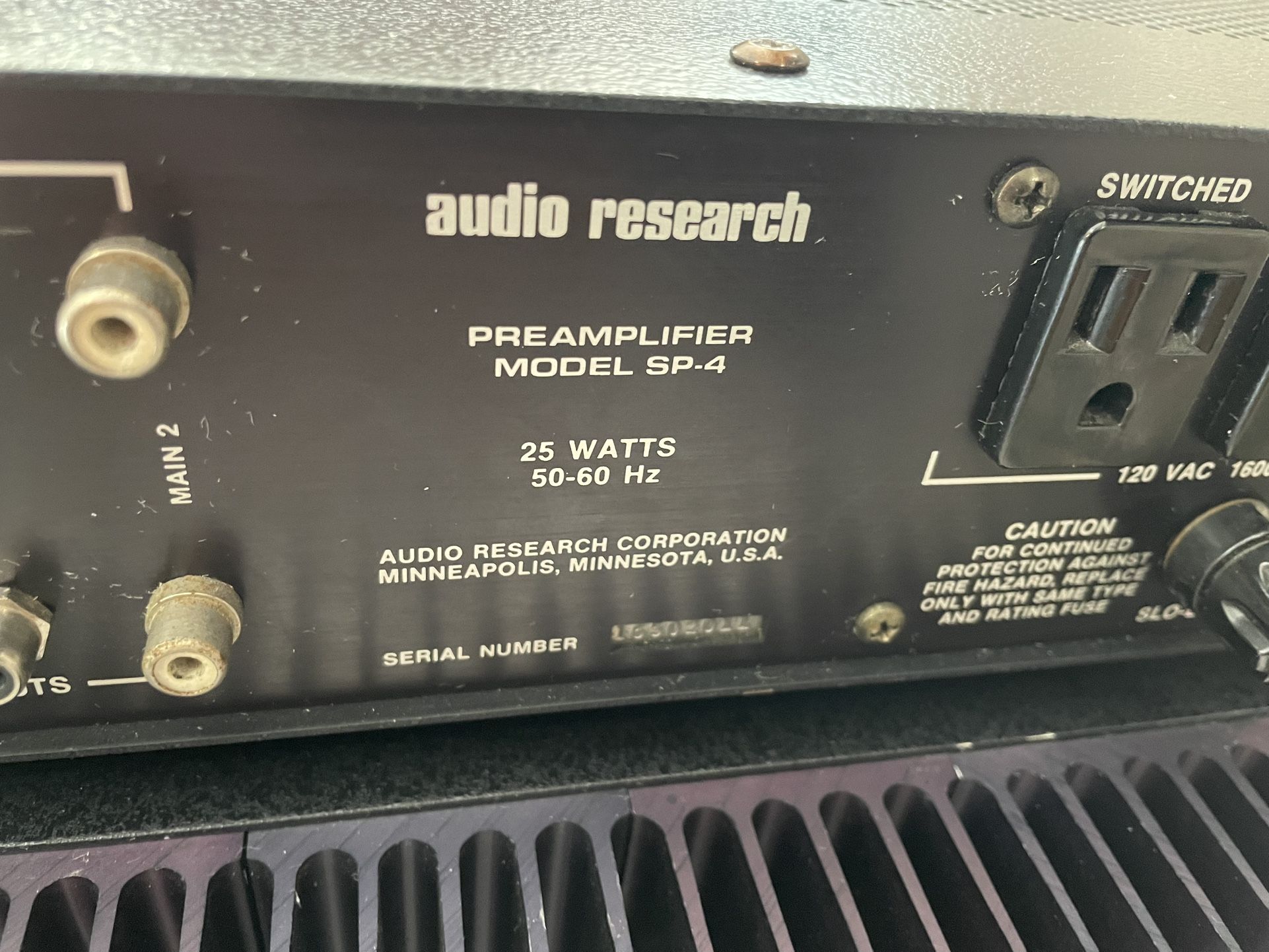 Audio Research D-100A Amplifier & Audio Research SP4 Preamplifier