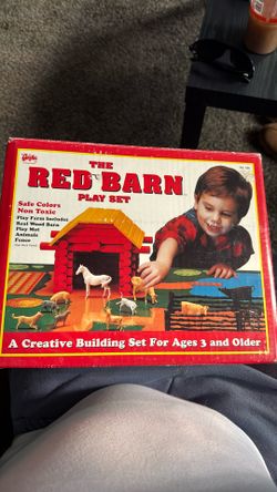 Lincoln Logs Barn Set