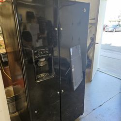 Used Refrigerator In Excellent Condition