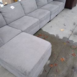 New Couch $800