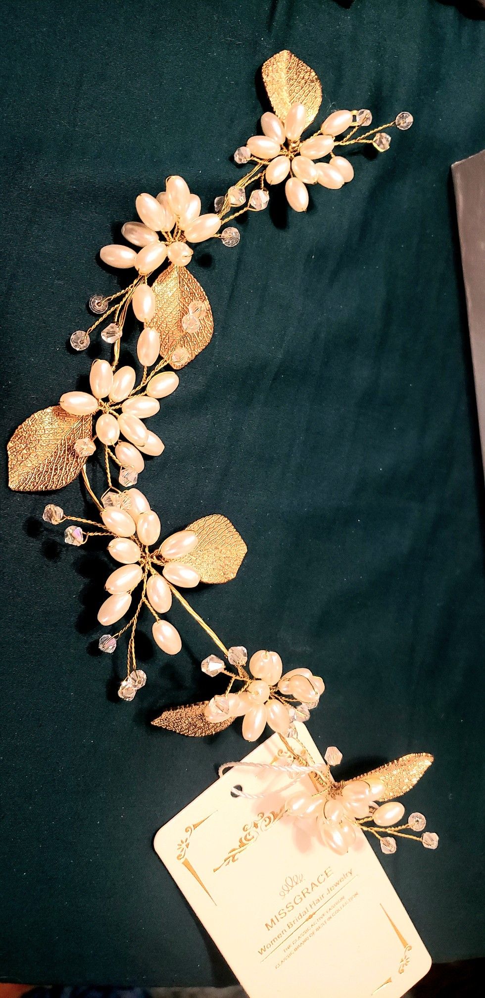 Bridal hairpiece - never worn