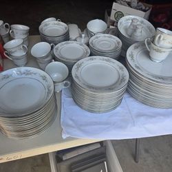 110 Piece Noritake Melissa 
