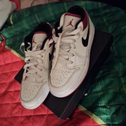 Air Jordan 1 LOW (GS)
