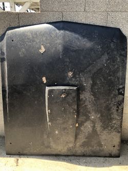 Fiber Glass Hood Mustang 66