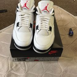 Jordan 4 White Cement 