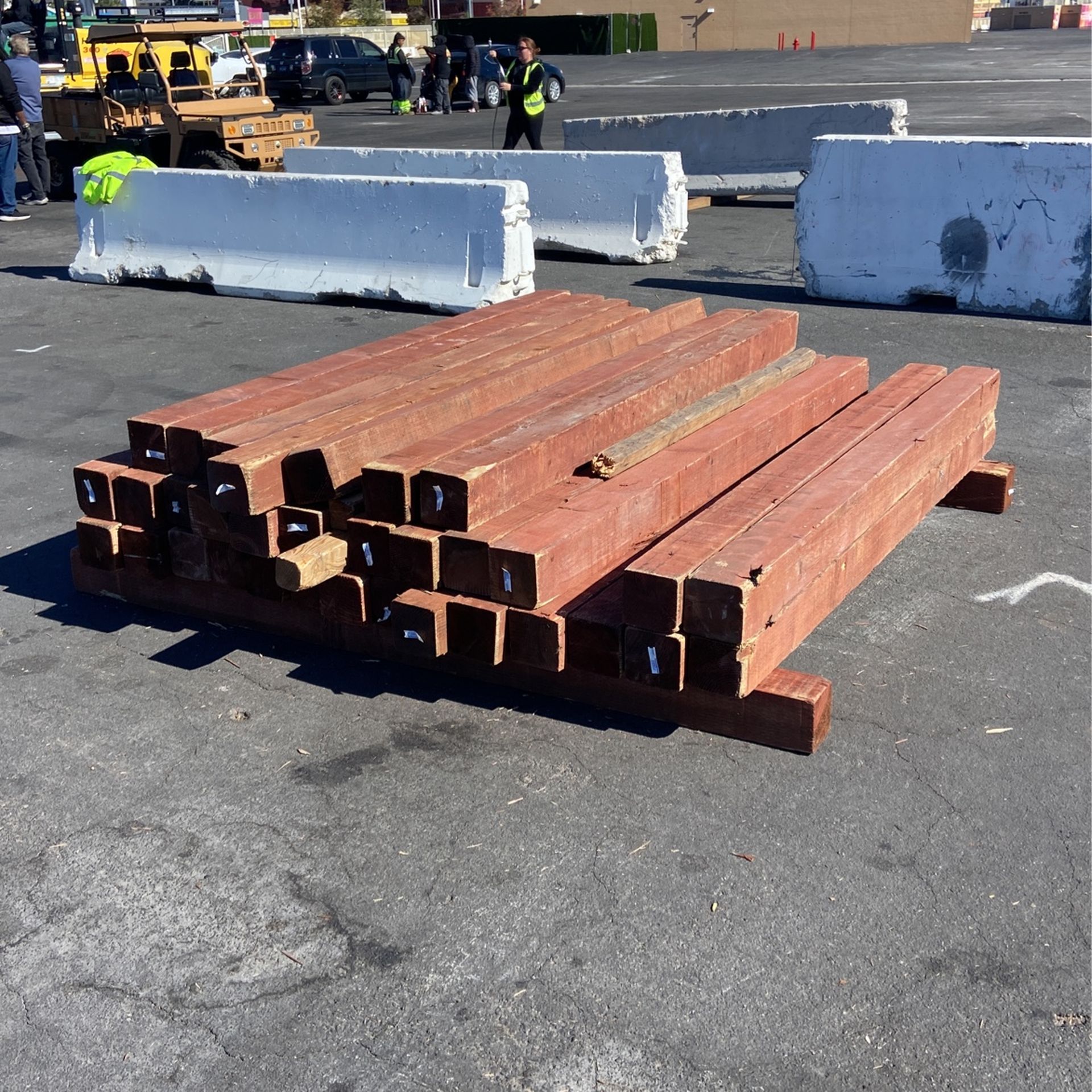 Lumber 5’x5’x8’ Posts for Sale in Las Vegas, NV OfferUp