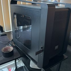 Gaming Computer/Gaming Monitor 