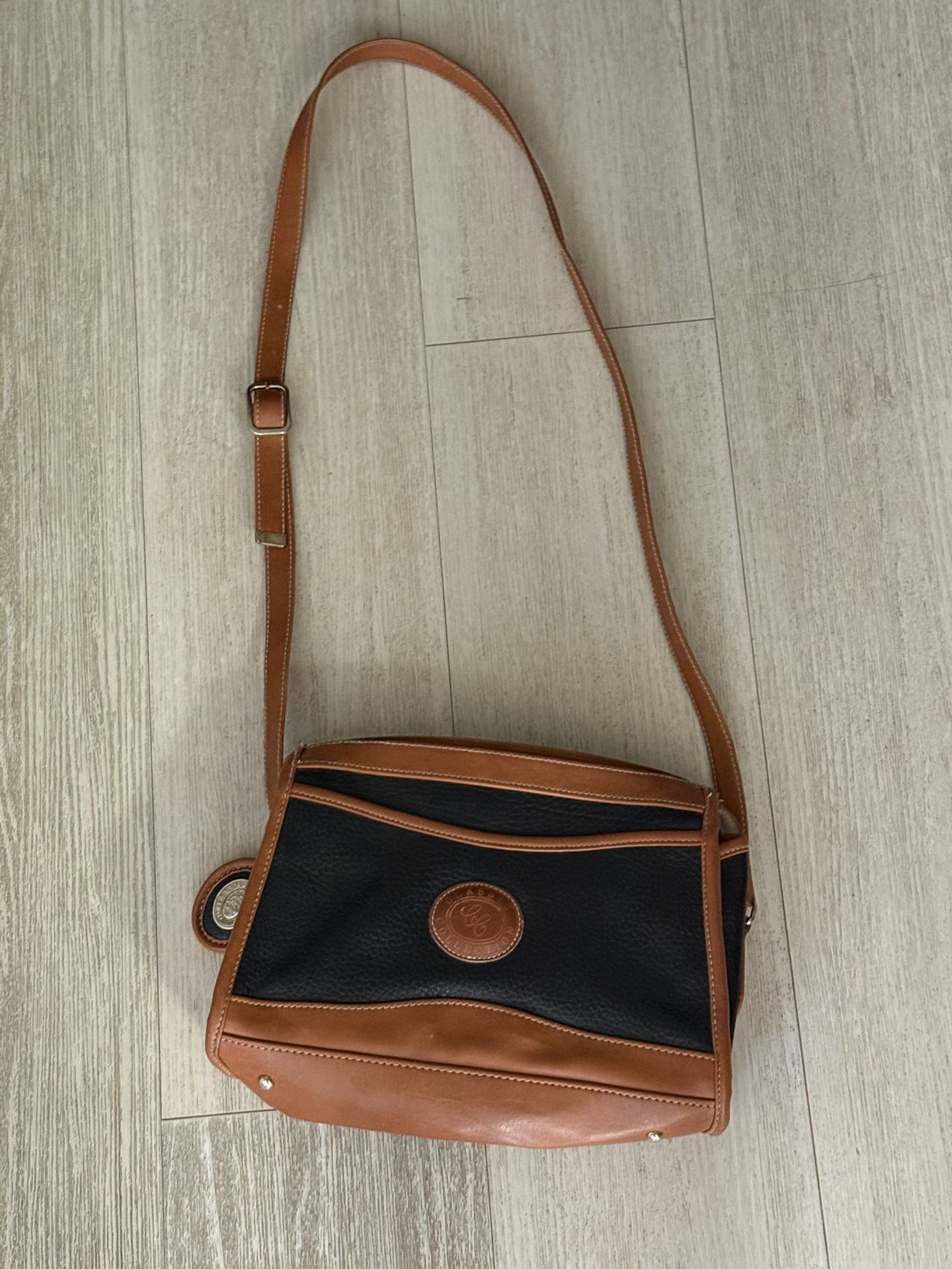 Two-Toned Cross Body Bag / Over The Shoulder Purse - $10