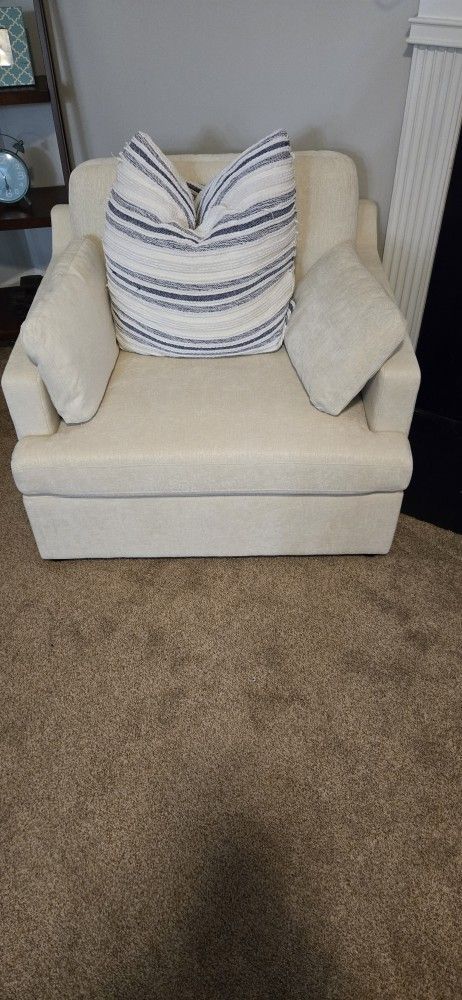accent chair