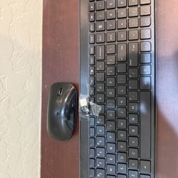 HP Wireless Keyboard And Mouse. Never Used.
