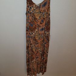 Beautiful Sundress Fits 1XL-2XL