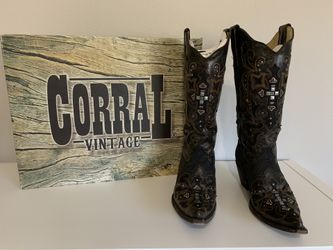 Corral black grey python crystal cross boots