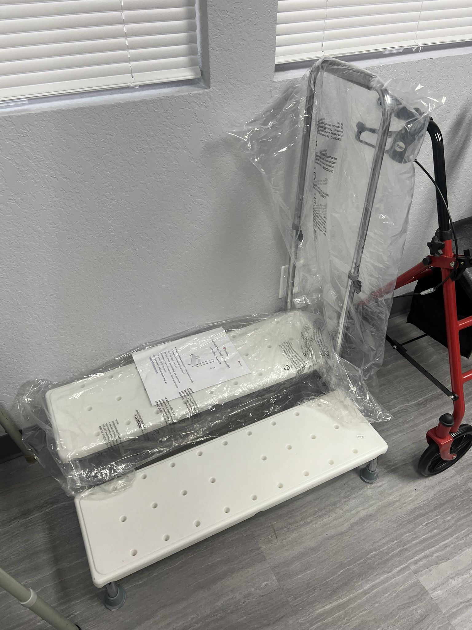 Two Steps Stool With Handle